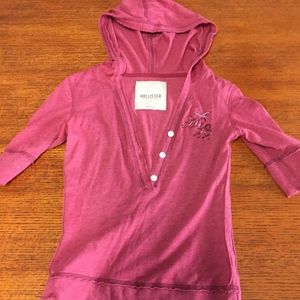 Muted Red Hollister 👚 (pick 3 for $24)